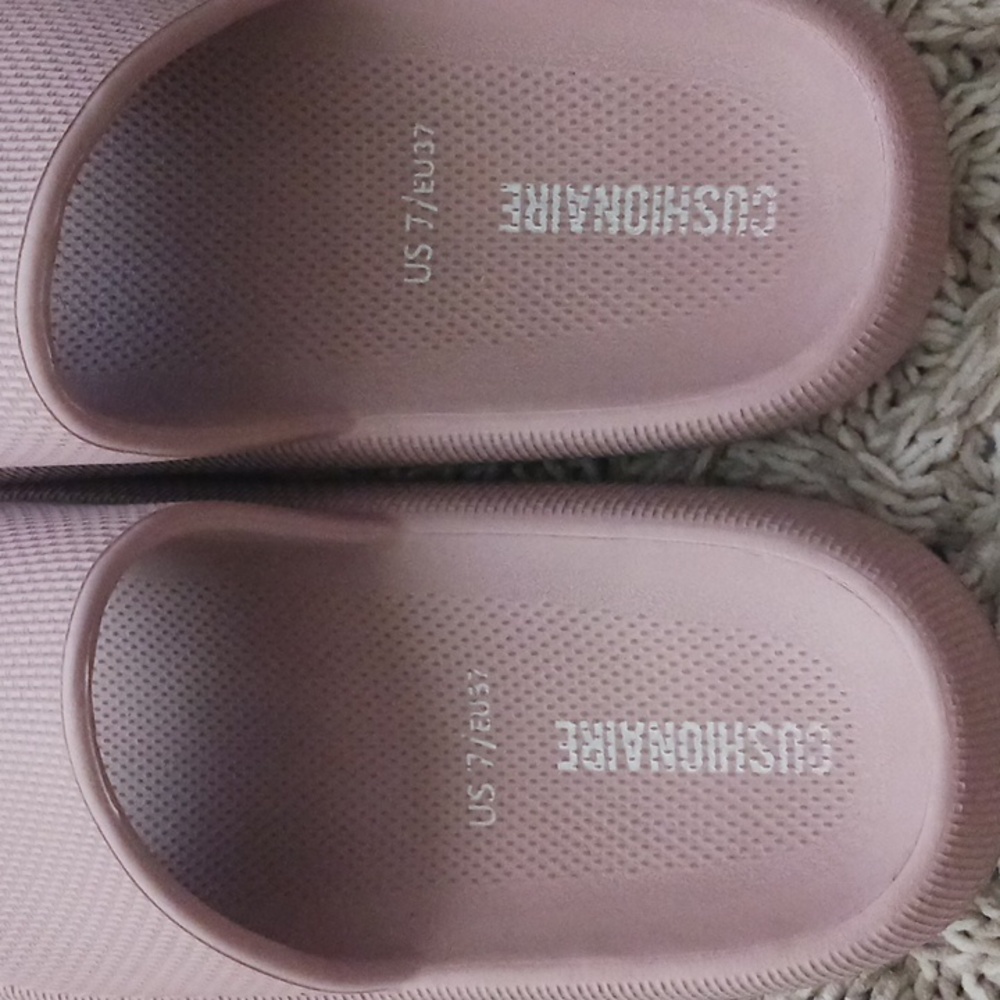 Cushionaire Rose Pink Platform Slides - Picture 4 of 4